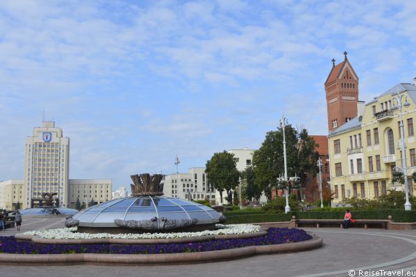 Minsk Belarus Rote Kirche by ReiseTravel.eu