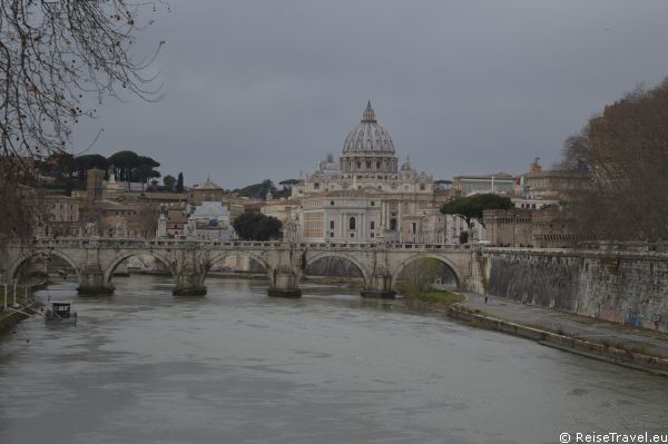 Tiber Vatikanstadt Vatikanstaat Heiliger Stuhl by ReiseTravel.eu