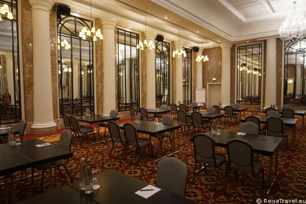 Titanic Hotel am Gendarmenmarkt 