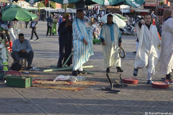 Marrakesch Gauklerplatz Place Djemaa el Fna by ReiseTravel.eu 