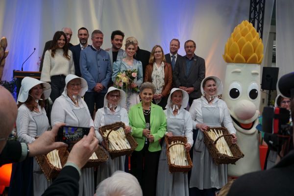 Beelitzer Spargelsaison und Theodor Fontane 