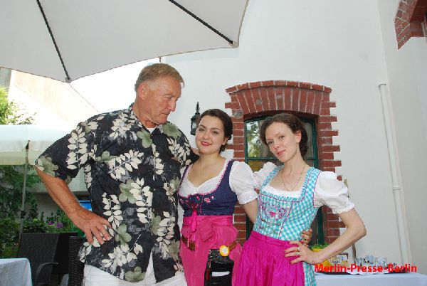 Uwe Pruss, Sophie und Chefin Zissy Dornsippen