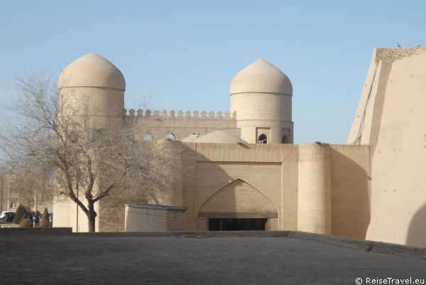 Muhammad ibn Musa al-Chwarizmi Chiva by ReiseTravel.eu 