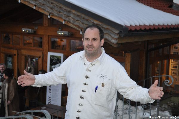Stefan Dietl Singender Wirt 