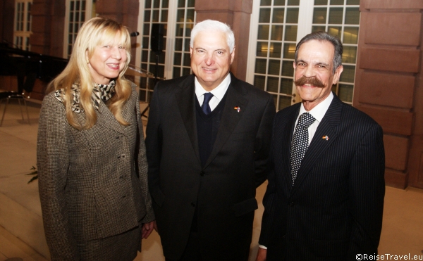 Ricardo Martinelle Berrocal, Juan R. Porras de la Guardia, Brigitte Ueberscher